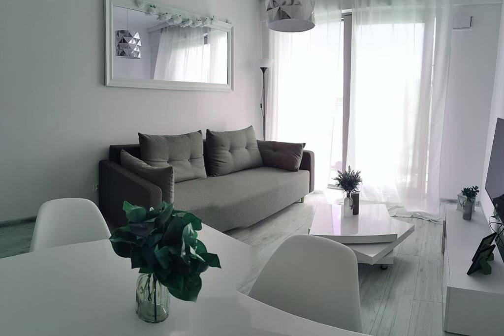 Green Apartment Promenada Gwiazd- Widok Na Morze. 미엥지즈드로예 외부 사진